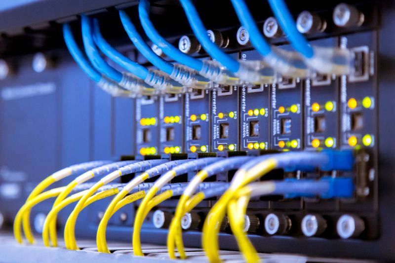 Titelbild Netzwerktechnik